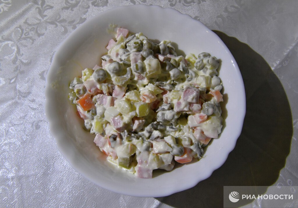 photo_5377401468547173859_y