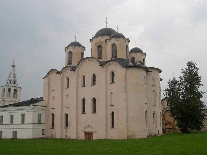 Николо-Дворищенский собор в Великом Новгороде