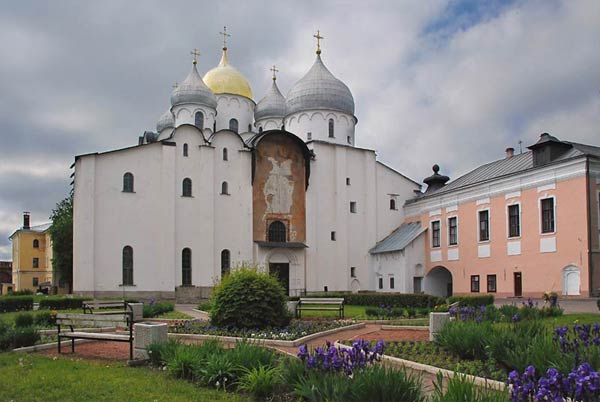 Софийский собор в Новгороде (1045 - 1050)